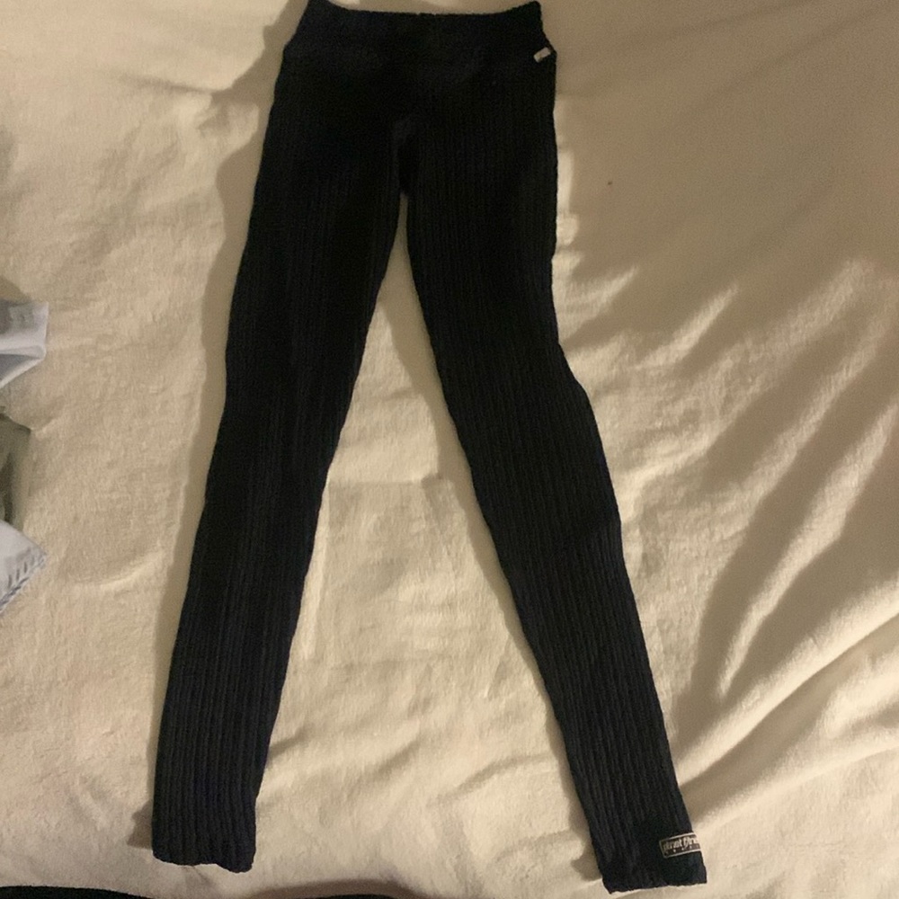Black Leggings!!